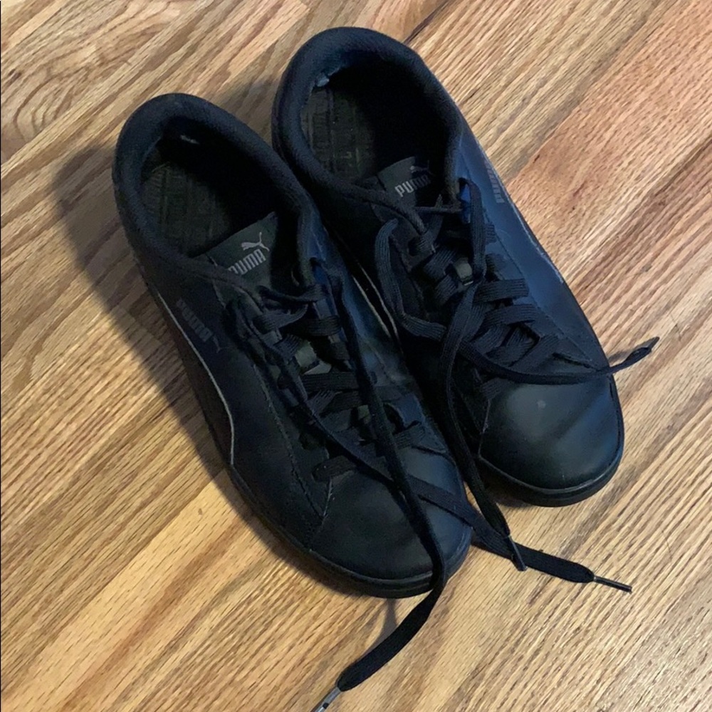 Puma Sneakers